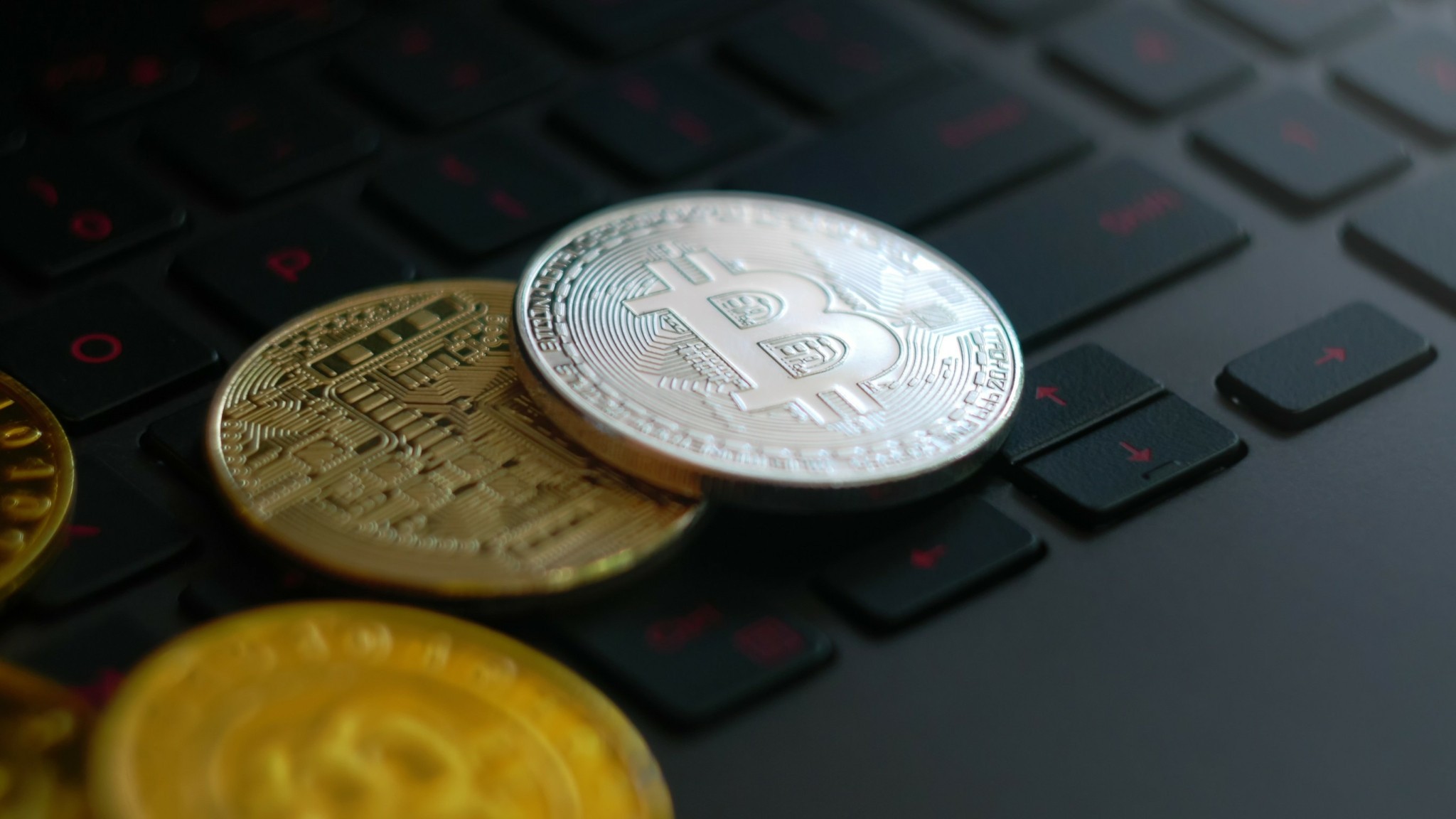 Άνοδος για το Bitcoin πάνω από τις $120.000 μετά το «ναι» σε νομοσχέδιο για τα κρυπτονομίσματα στις ΗΠΑ