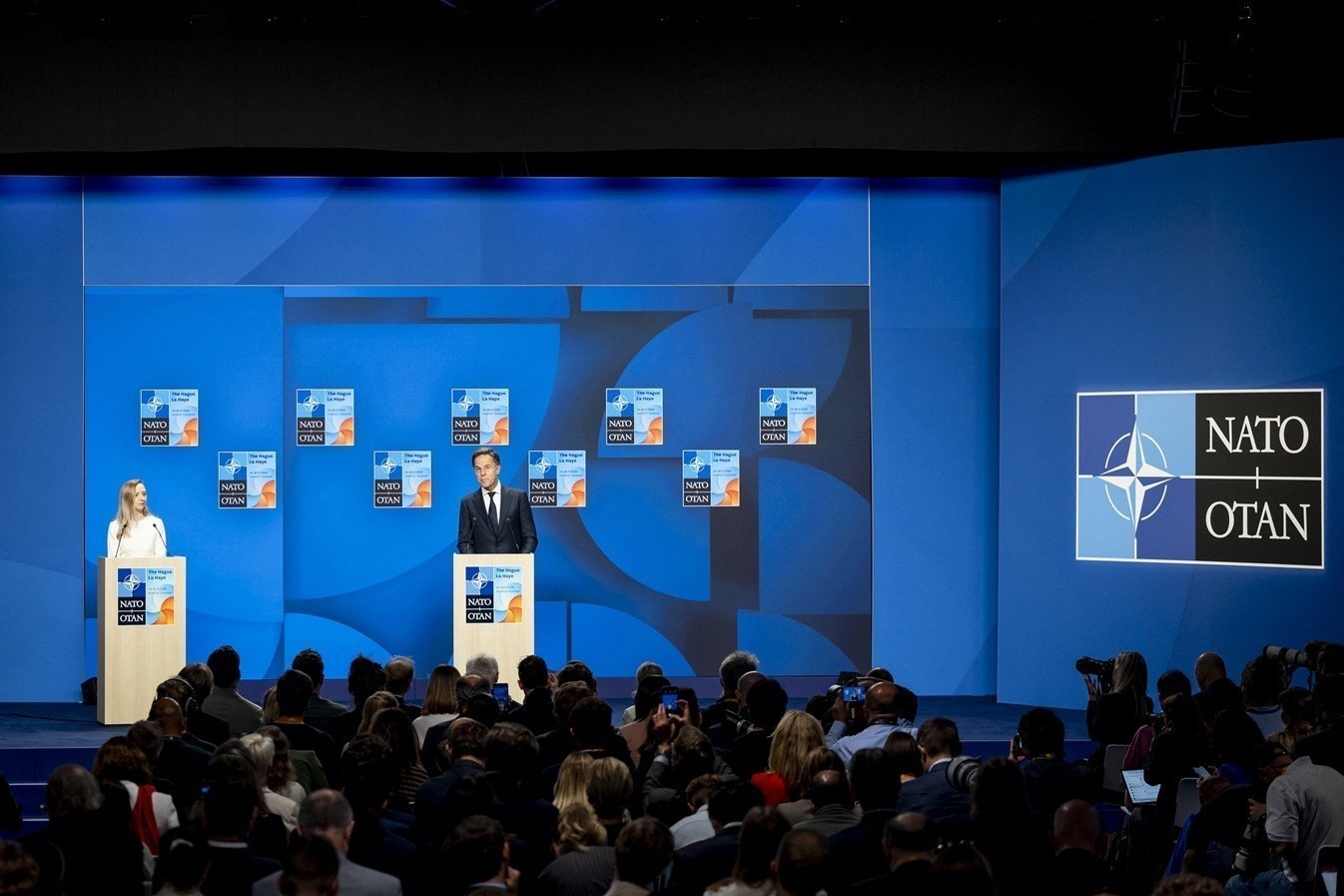 ΝΑΤΟ – Ιστορική συμφωνία: Ανεβαίνει ο στόχος για τις αμυντικές δαπάνες στο 5% του ΑΕΠ έως το 2035