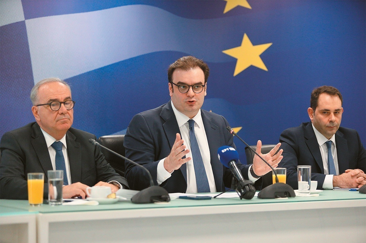 Νόμος οι νέοι δημοσιονομικοί κανόνες της Ε.Ε.