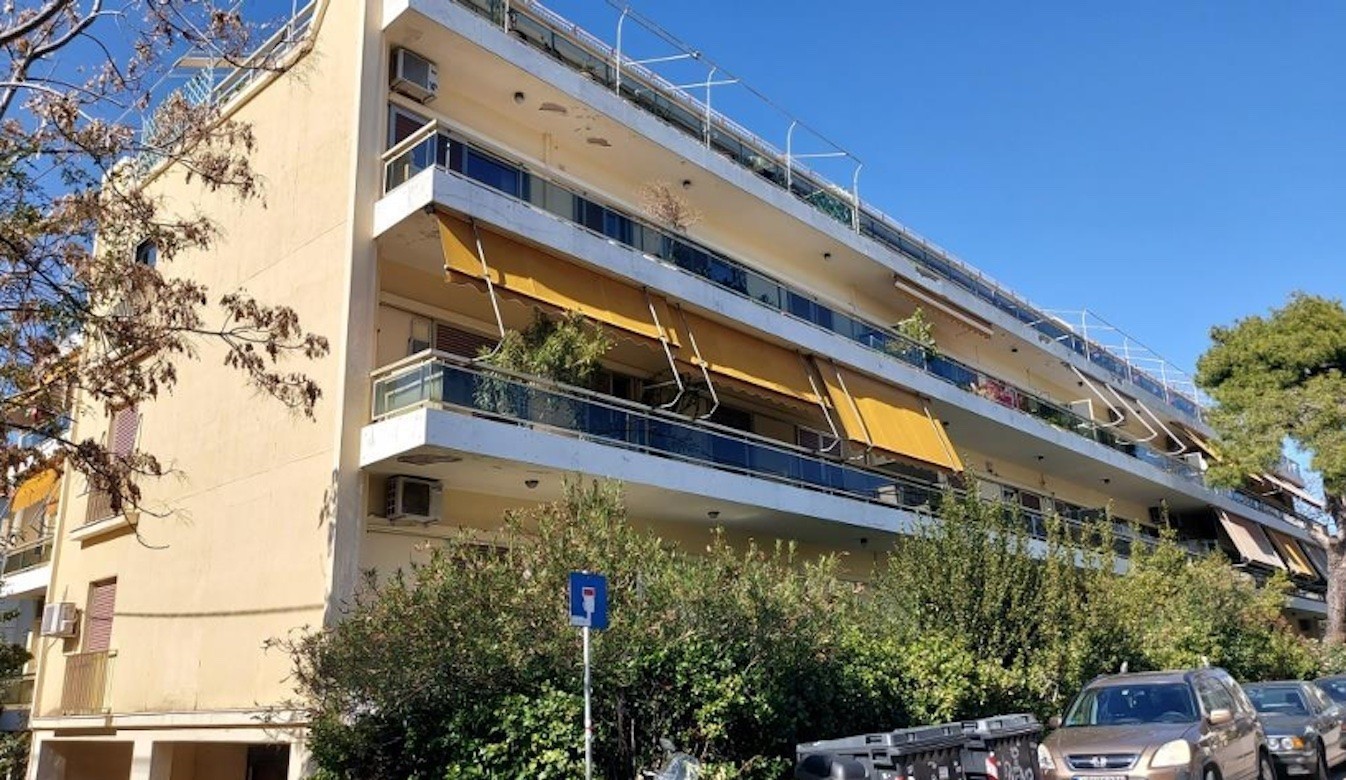 Carouzos: «Κληρώνει» για ένα από τα τελευταία ακίνητα της εμβληματικής εταιρείας ένδυσης (pics)