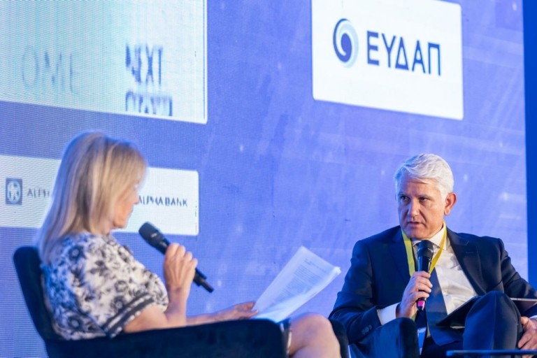 Παπαγαρυφάλλου (Alpha Bank): Το νέο μοντέλο ανάπτυξης της τράπεζας – Πώς θα υλοποιηθεί το deal με τα ΕΛΤΑ