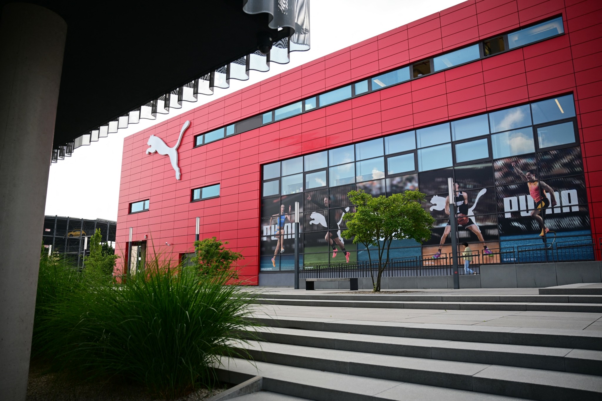 Βουτιά 18% για τη μετοχή της Puma – Οι δασμοί έπληξαν τις πωλήσεις