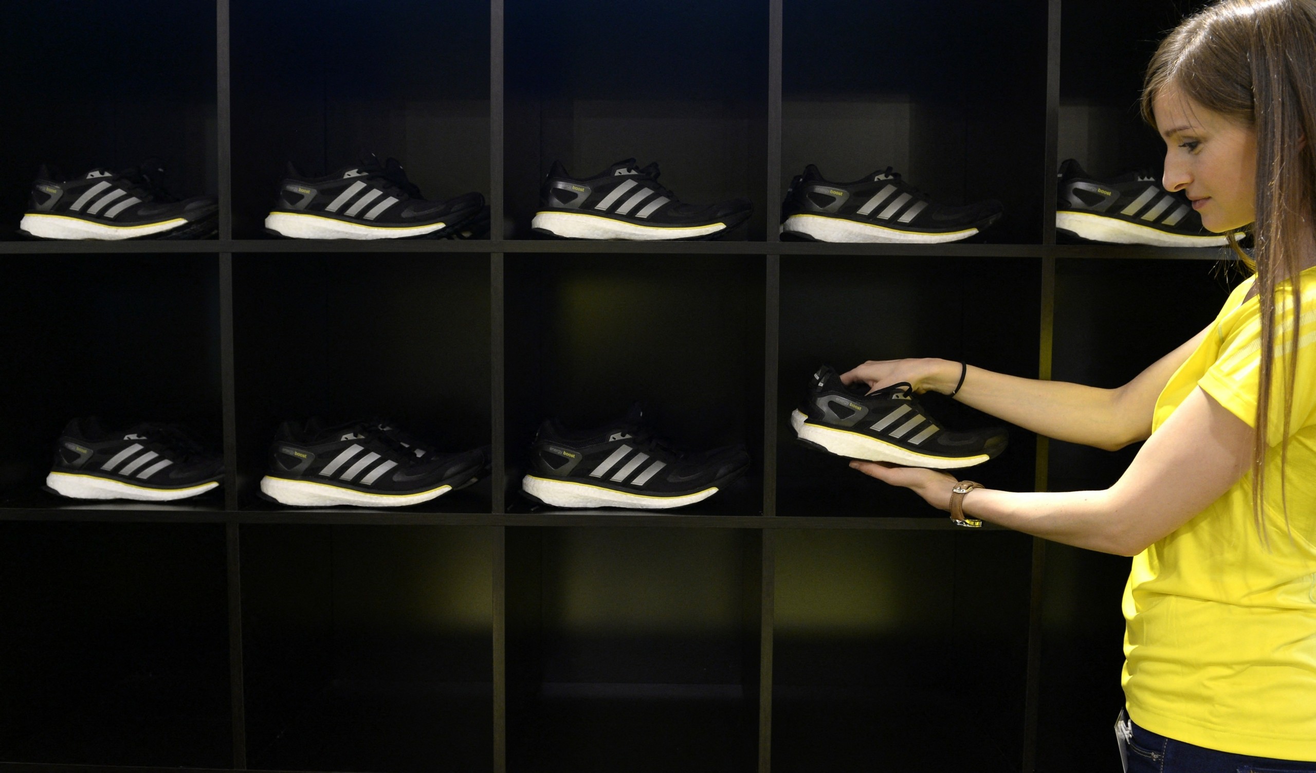 Adidas: Οι δύο κύριοι λόγοι που έπεσαν οι πωλήσεις στις ΗΠΑ | Ειδήσεις για την Οικονομία