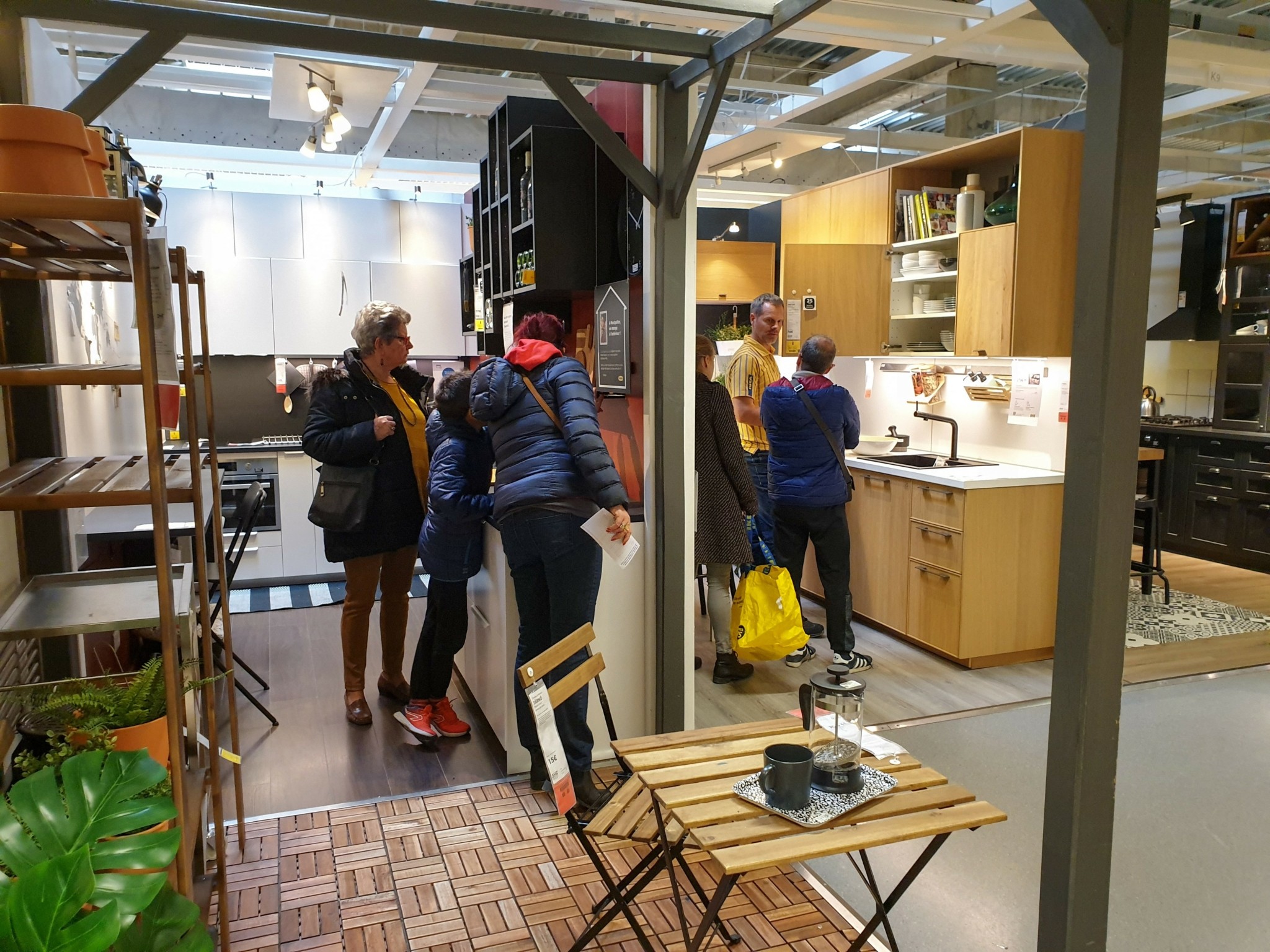 Η Best Buy φέρνει την Ikea στα ράφια της – Αλλάζει το παιχνίδι στις αγορές για το σπίτι