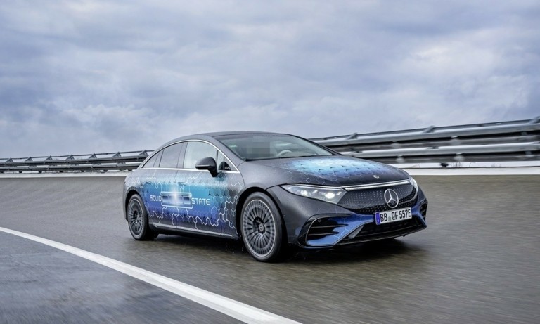 Η Mercedes-Benz στοχεύει στην ανάπτυξη μπαταριών στερεάς κατάστασης μέχρι το τέλος της δεκαετίας