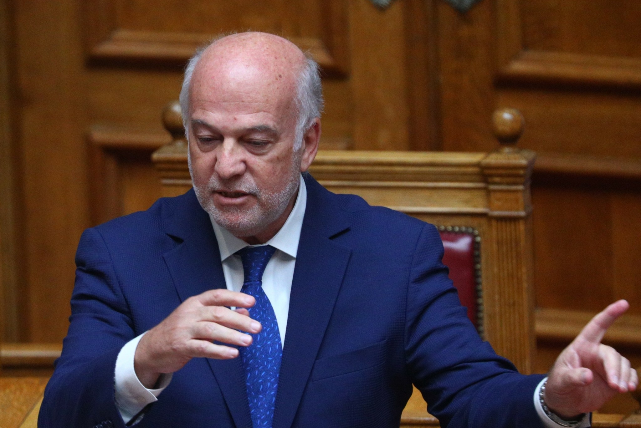 Ένταση στη Βουλή – Φλωρίδης σε Φάμελλο για Ισραηλινούς τουρίστες: «Ο λαός καταλαβαίνει τι κάνετε με τη στήριξη γελοίων ομάδων στα λιμάνια»