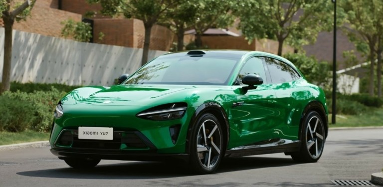 Η Xiaomi πατάει γκάζι: Πώς τα ηλεκτρικά αυτοκίνητά της είναι πιο κερδοφόρα από αυτά της Tesla