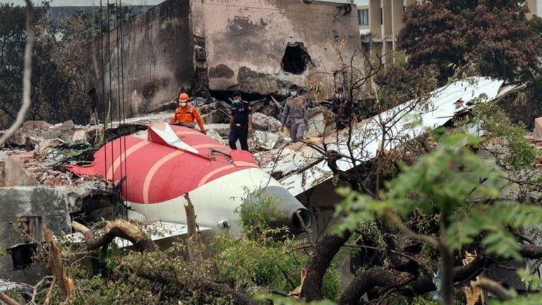 Air India: Προκαταρκτικό πόρισμα για την αεροπορική τραγωδία – Τι συνέβη λίγο πριν από τη συντριβή