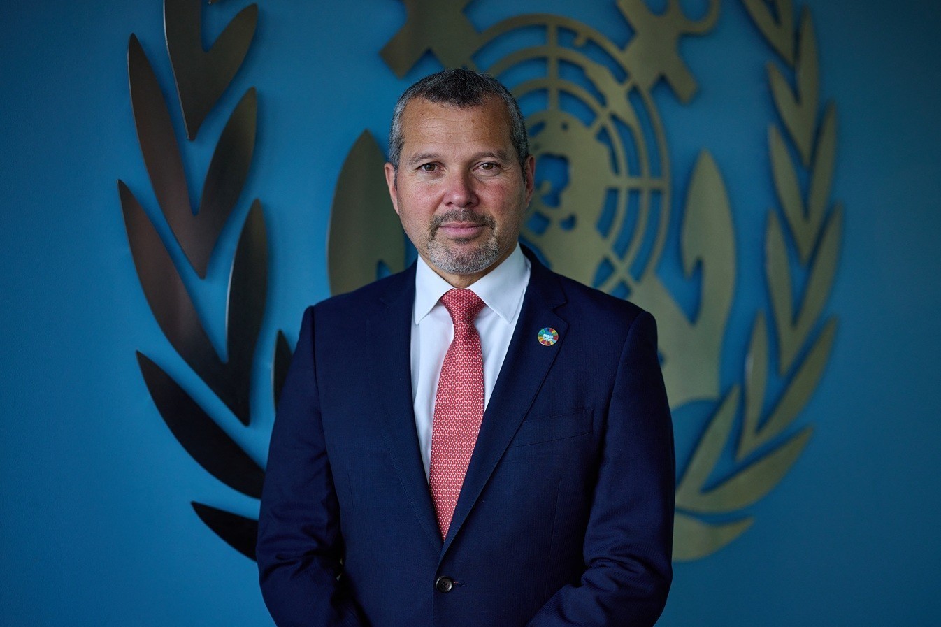 Ο ΓΓ του ΙΜΟ καταδικάζει τις επιθέσεις στη Ερυθρά Θάλασσα: Η ναυτιλία δεν πρέπει να είναι παράπλευρη απώλεια