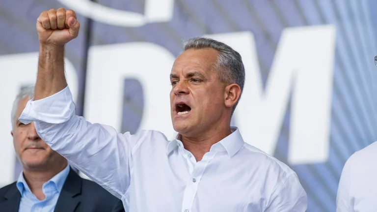 Συνελήφθη στην Ελλάδα ο Μολδαβός πολιτικός Βλαντ Πλαχότνιουκ – Κατηγορείται για κατάχρηση $1 δισ.