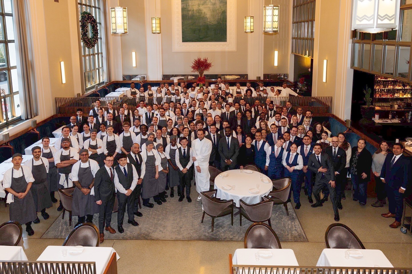 Το περίφημο Eleven Madison Park που έγινε vegeterian επιστρέφει στο κρέας