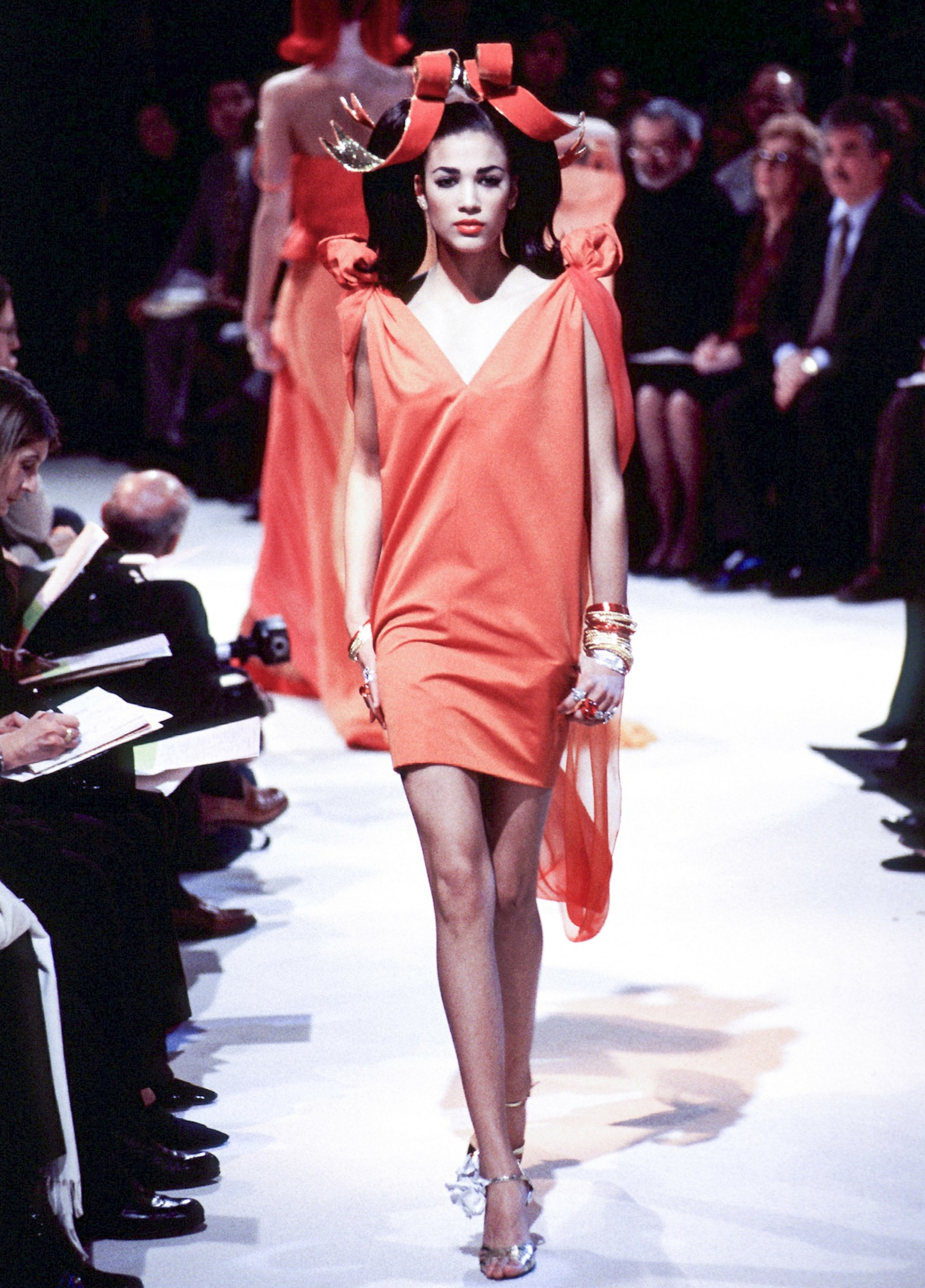 Χαρισματικός και αυτοκαταστροφικός: Αυτή είναι η ιστορία του John Galliano