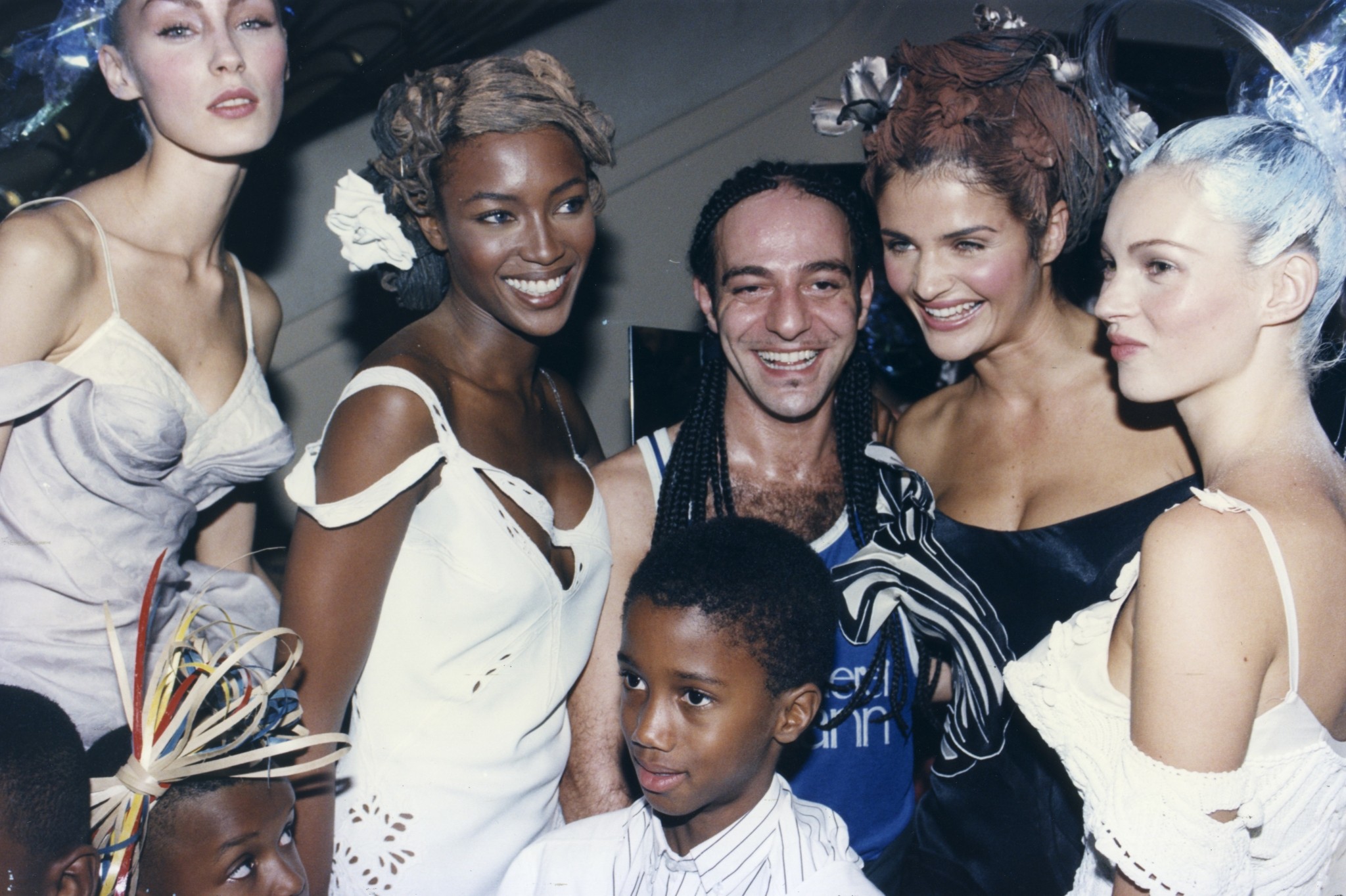 Χαρισματικός και αυτοκαταστροφικός: Αυτή είναι η ιστορία του John Galliano