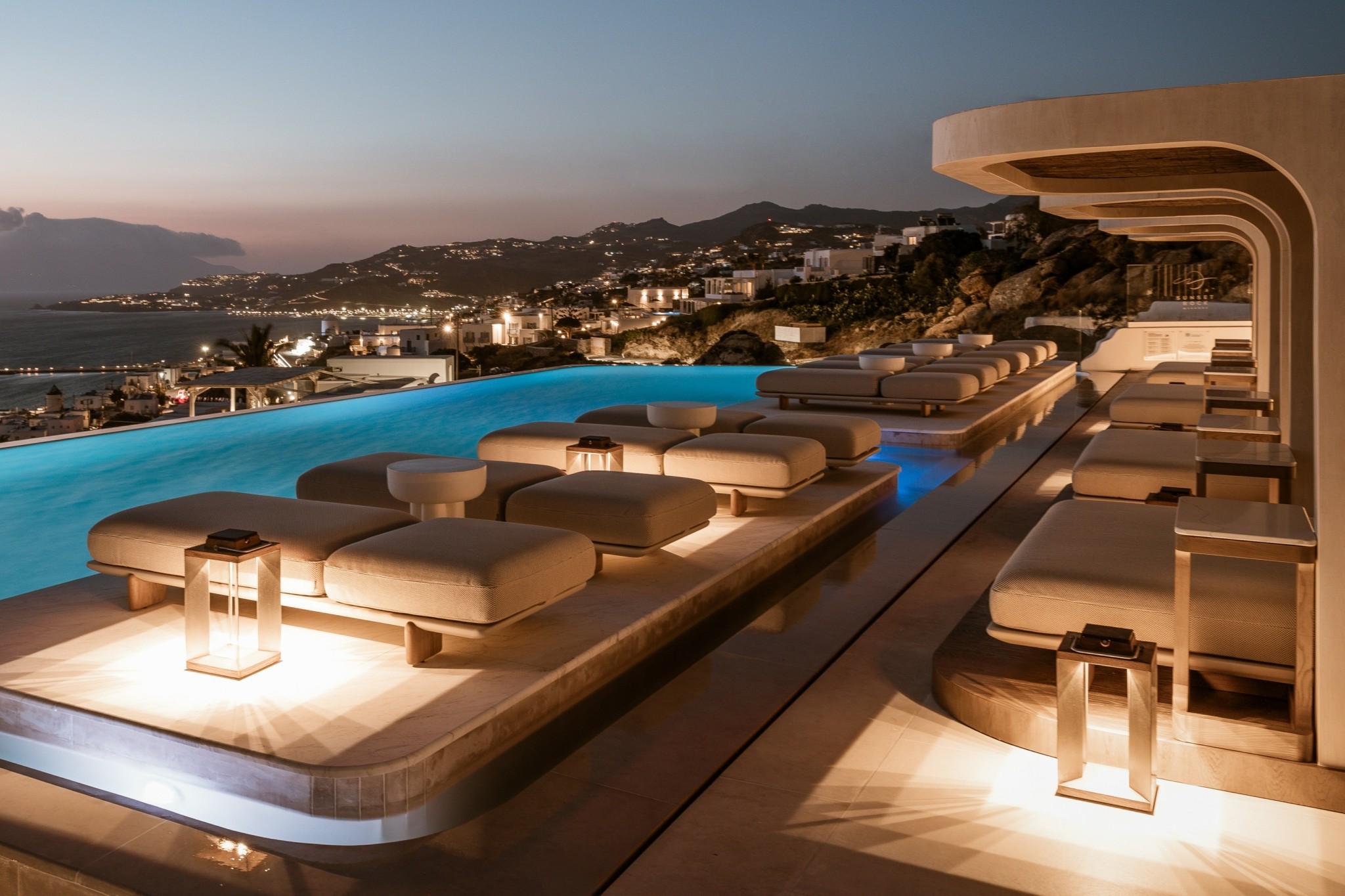 Το έργο και το νέο-Κυκλαδικό όραμα ενός διαφορετικού αρχιτεκτονικού γραφείου