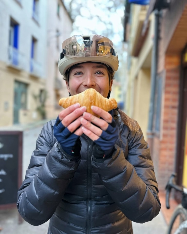 Οι προσκυνητές των αρτοποιείων: Ταξίδι με προορισμό το ζεστό ψωμί και το τέλειο κρουασάν