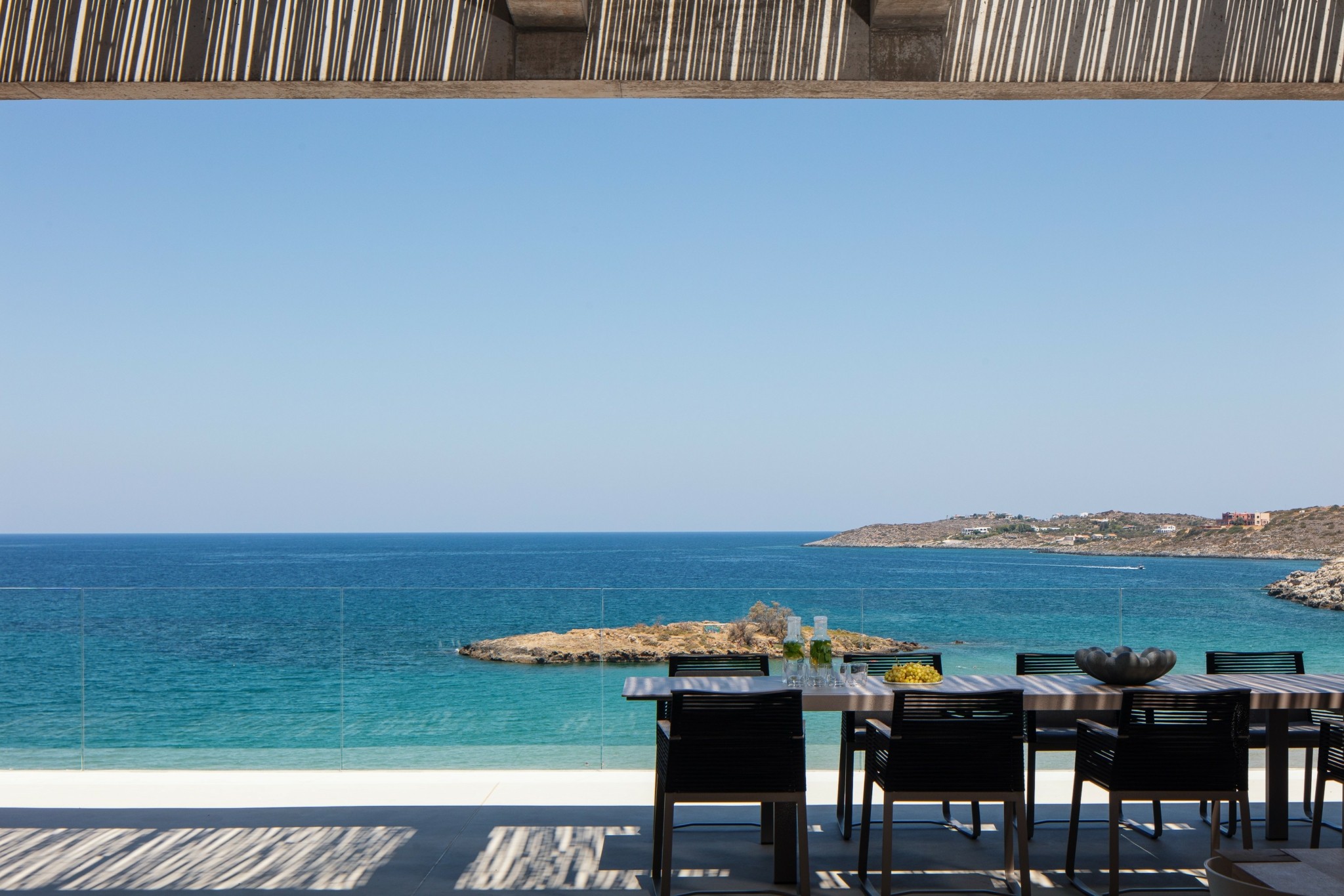 Villa Beach Rock: Η εμπειρία σε μια εντυπωσιακή βίλα στο Ακρωτήρι της Κρήτης