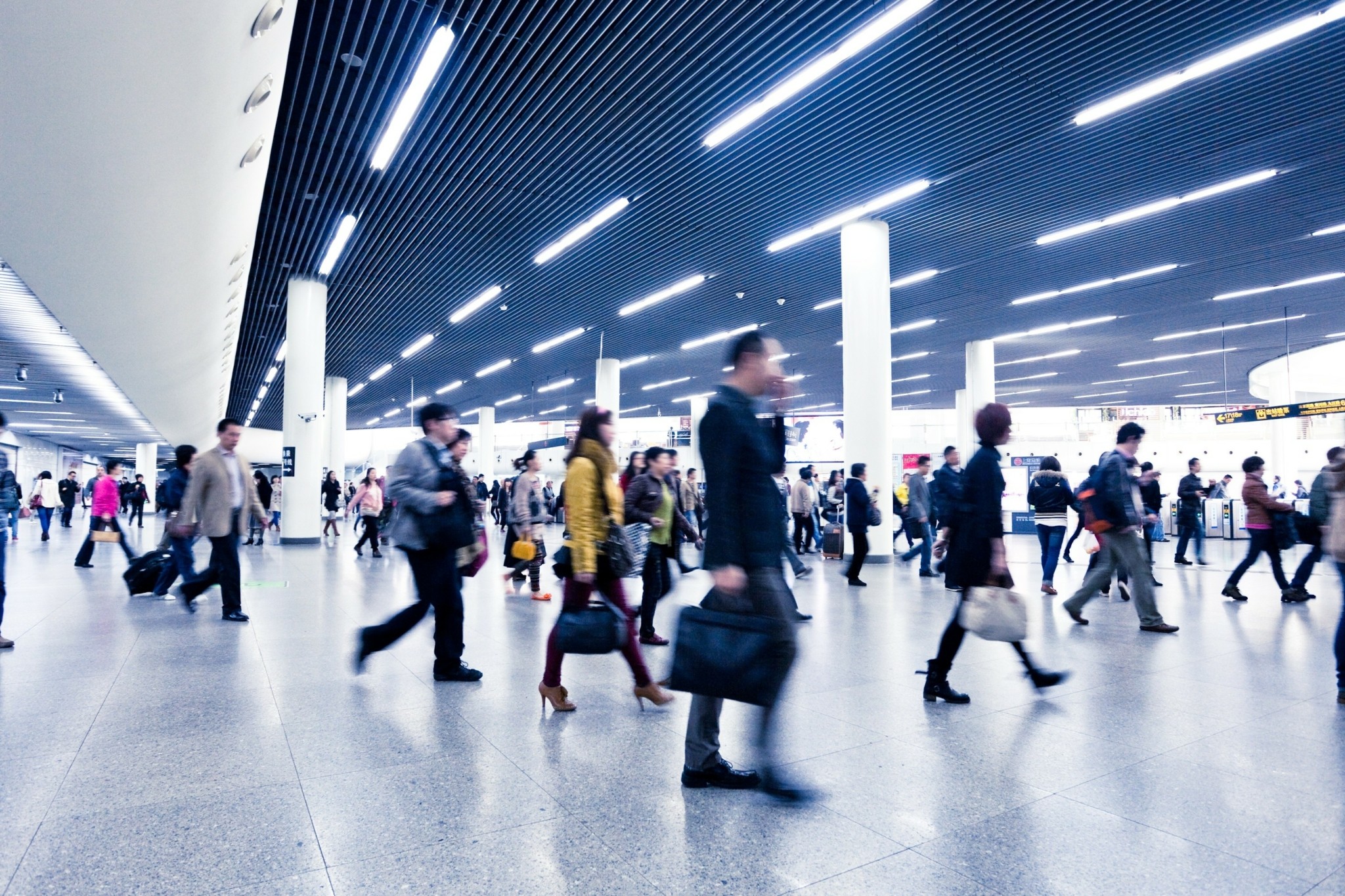 Καθημερινή ταλαιπωρία: Γιατί οι Ευρωπαίοι αφιερώνουν τόσο χρόνο στις μετακινήσεις