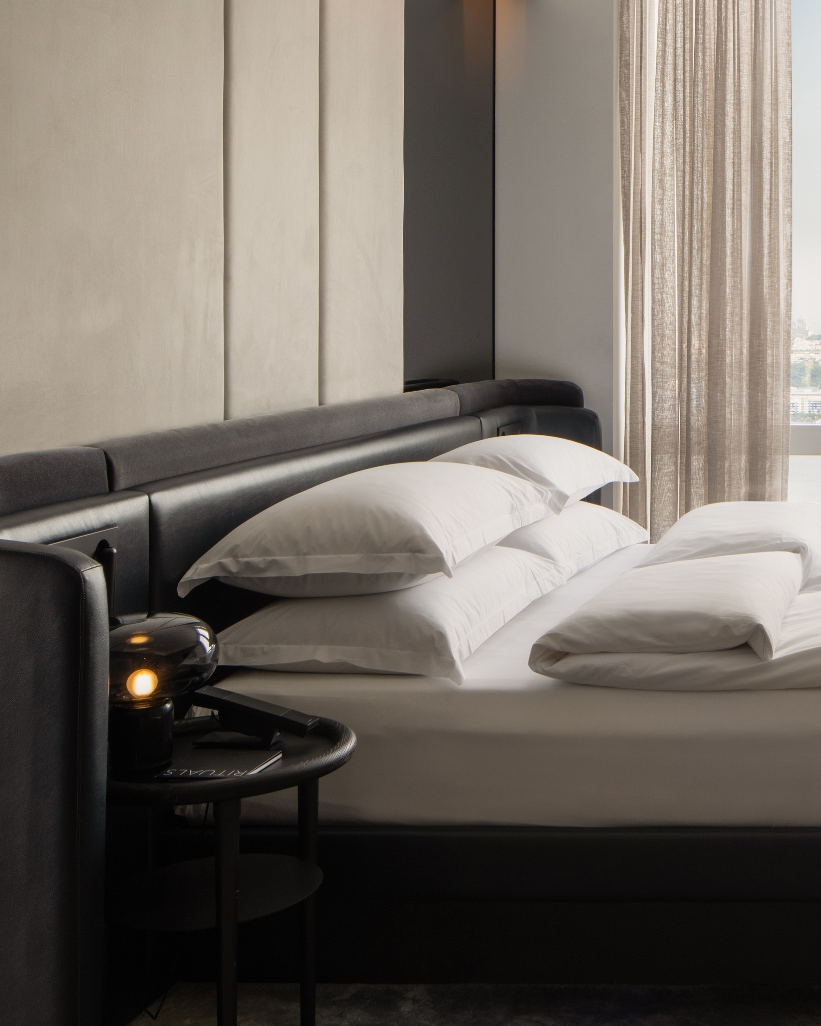 Πώς ο καλός ύπνος έγινε προϊόν πολυτελείας – Στρώματα, σουίτες και διαλογισμός