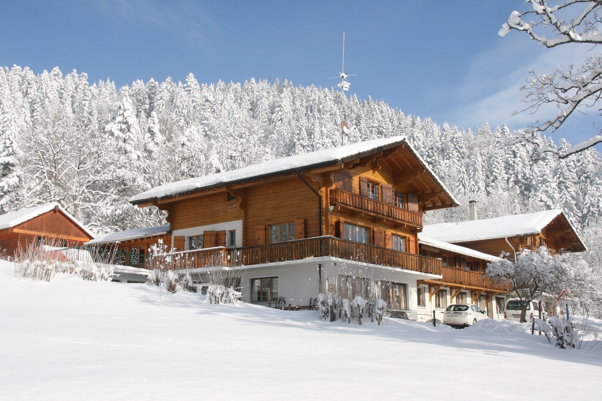 75.000 ευρώ το χρόνο για μια θέση στο πιο κρυμμένο ιδιωτικό σχολείο της Ελβετίας