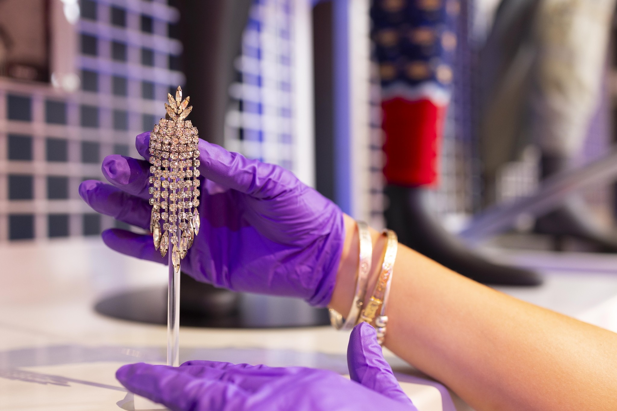 Αποκαλύπτεται το αρχείο του David Bowie και 90.000 προσωπικά του αντικείμενα