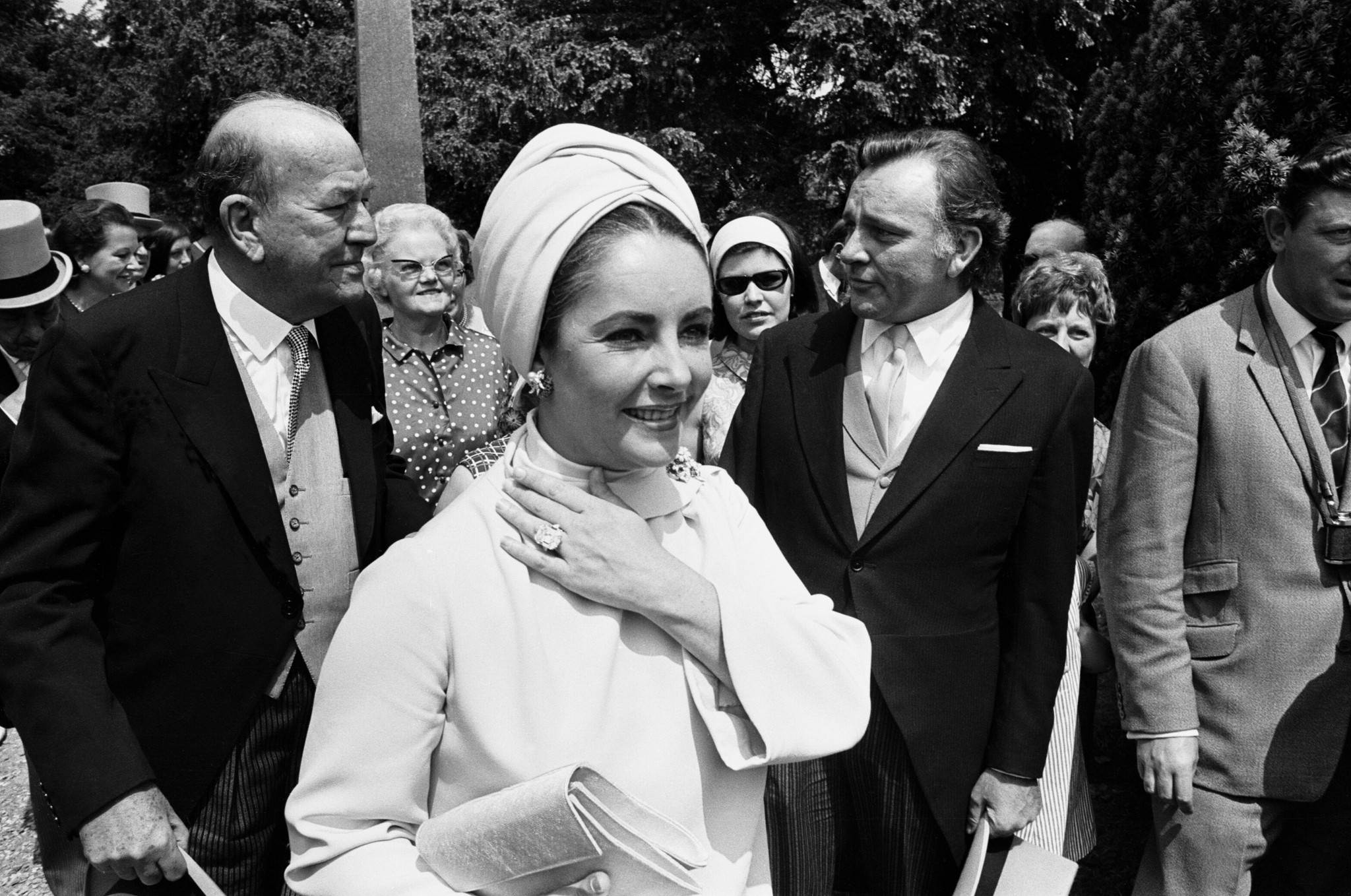 10 δαχτυλίδια αρραβώνων που ταρακούνησαν το Hollywood και τα media