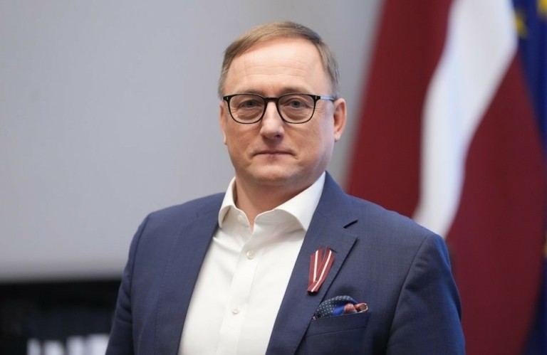 Κάζακς (ΕΚΤ): Δεν χρειάζονται νέες επιτοκιακές παρεμβάσεις – Μικρό άνοιγμα για το Δεκέμβριο