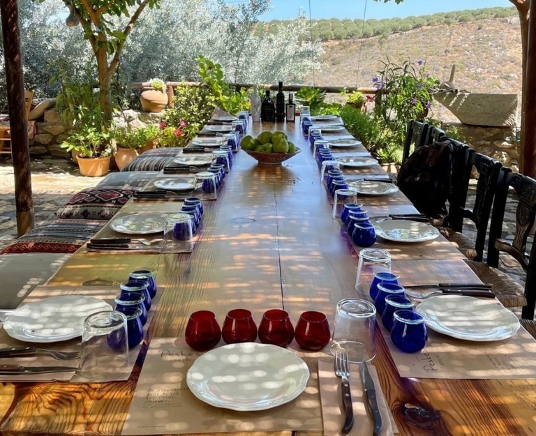 5 ελληνικά εστιατόρια με τη δική τους φάρμα