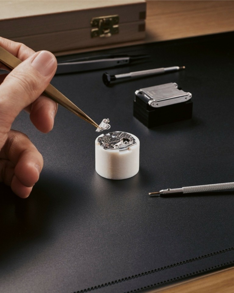 Το πιο αντισυμβατικό ρολόι της ιστορίας επέστρεψε και αλλάζει τα δεδομένα