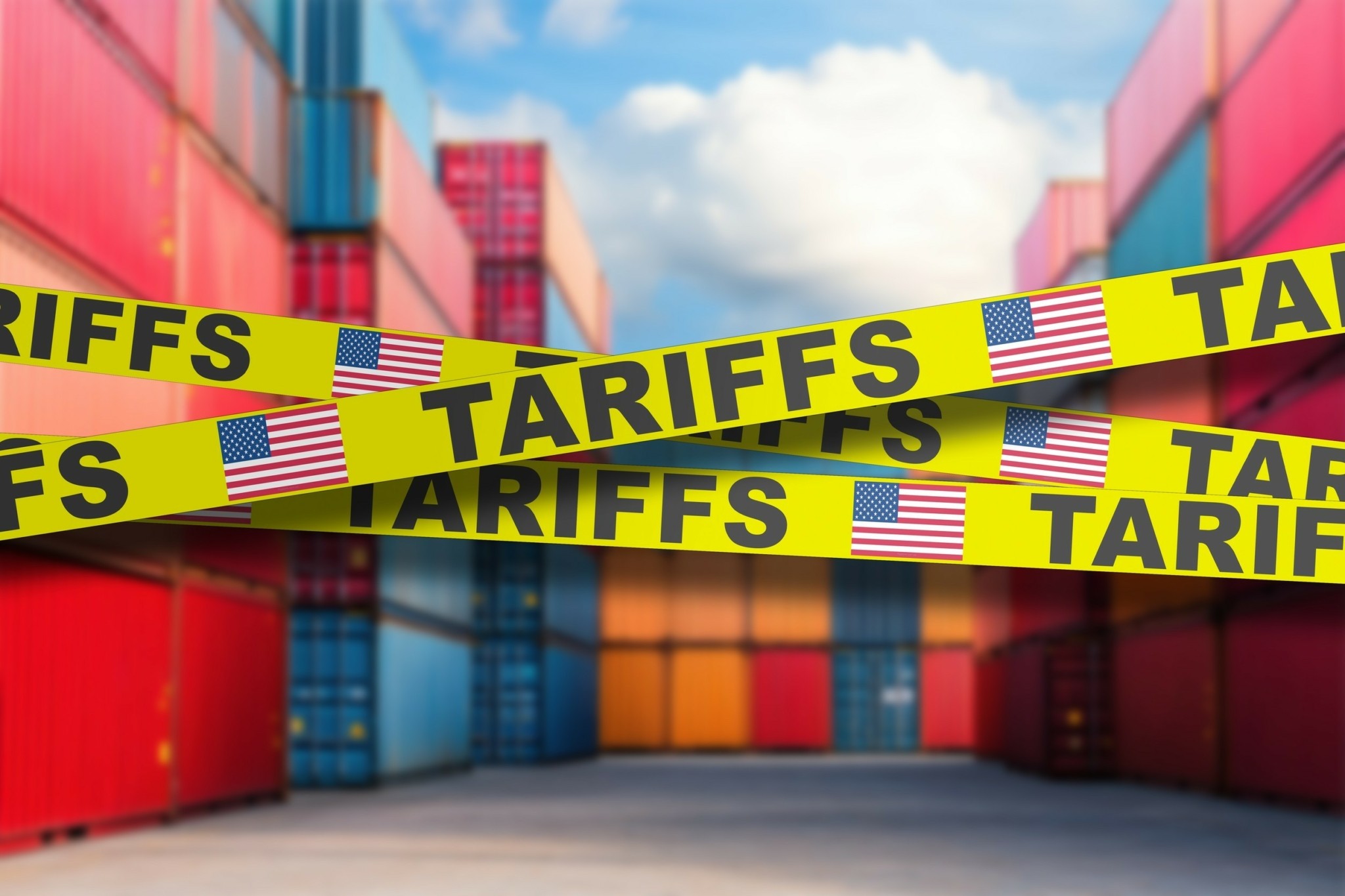 Τι σημαίνουν οι νέοι δασμοί Τραμπ σε επώνυμα φάρμακα και φορτηγά