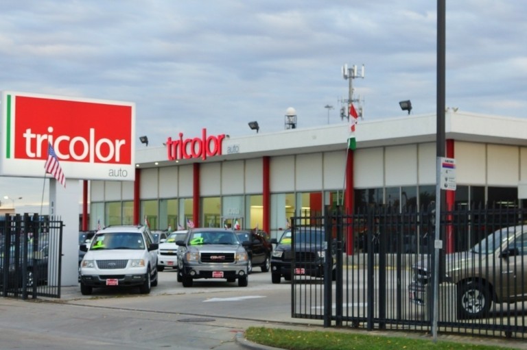 JPMorgan, Fifth Third και Barclays προετοιμάζονται για τεράστιες απώλειες λόγω της Tricolor Holdings