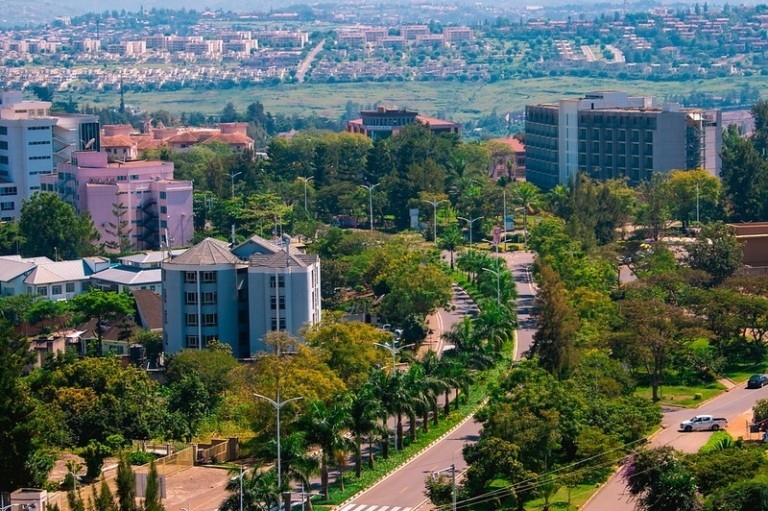 Κιγκάλι: Το απόλυτο rebranding έγινε σε μια πόλη της Αφρικής