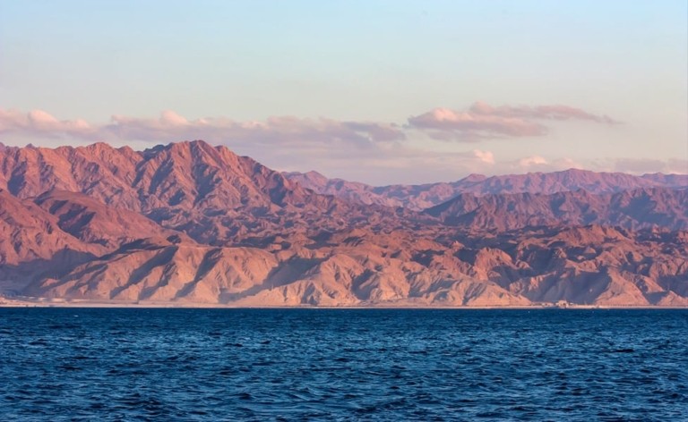 Ερυθρά Θάλασσα: Από τους Χούθι, στα ακίνητα των $40 εκατ. – Το νέο big thing στην αγορά κατοικιών