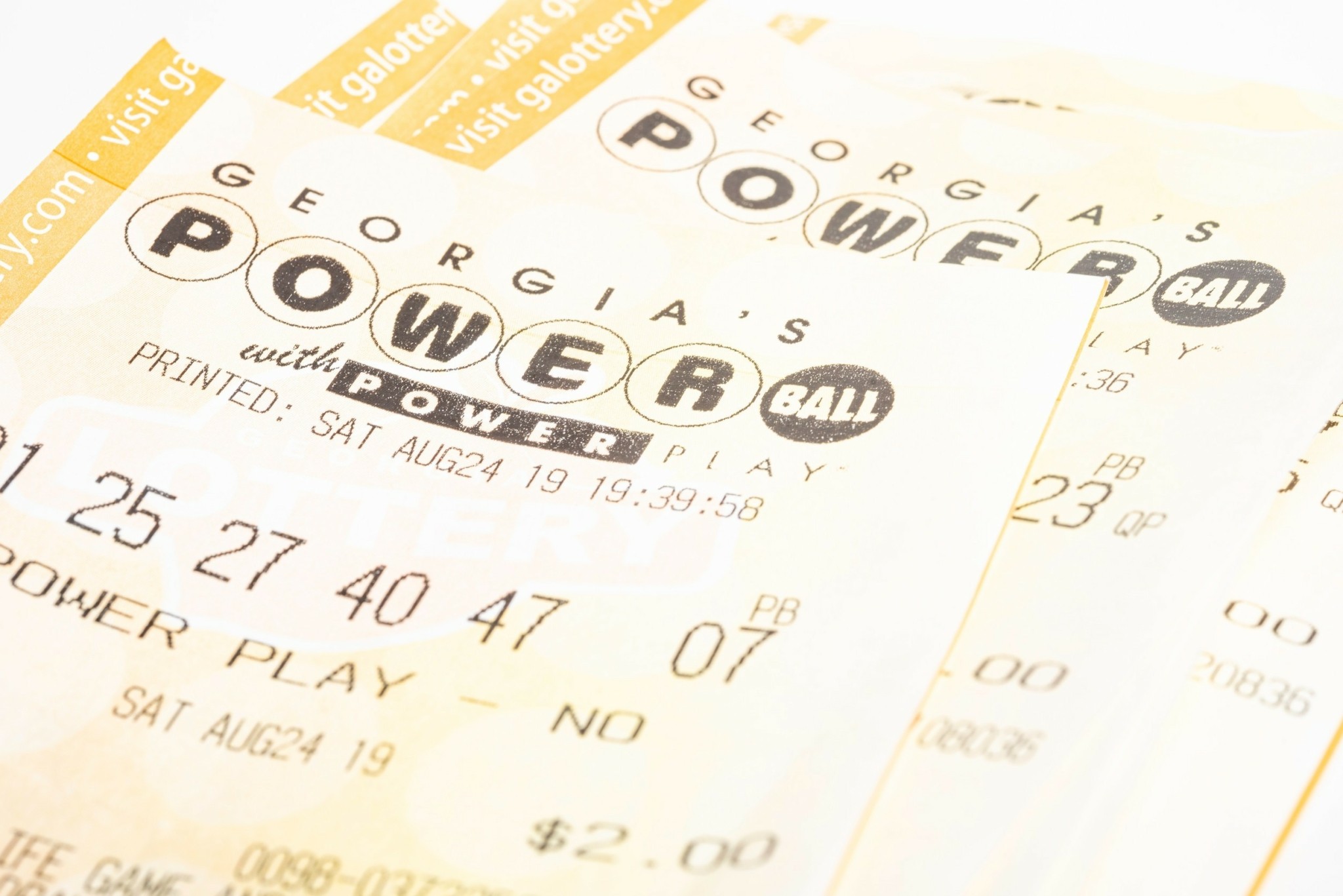 Φρενίτιδα με το Powerball: Μοιράζει 1,7 δισ. δολάρια – Το τρίτο μεγαλύτερο στην ιστορία των ΗΠΑ