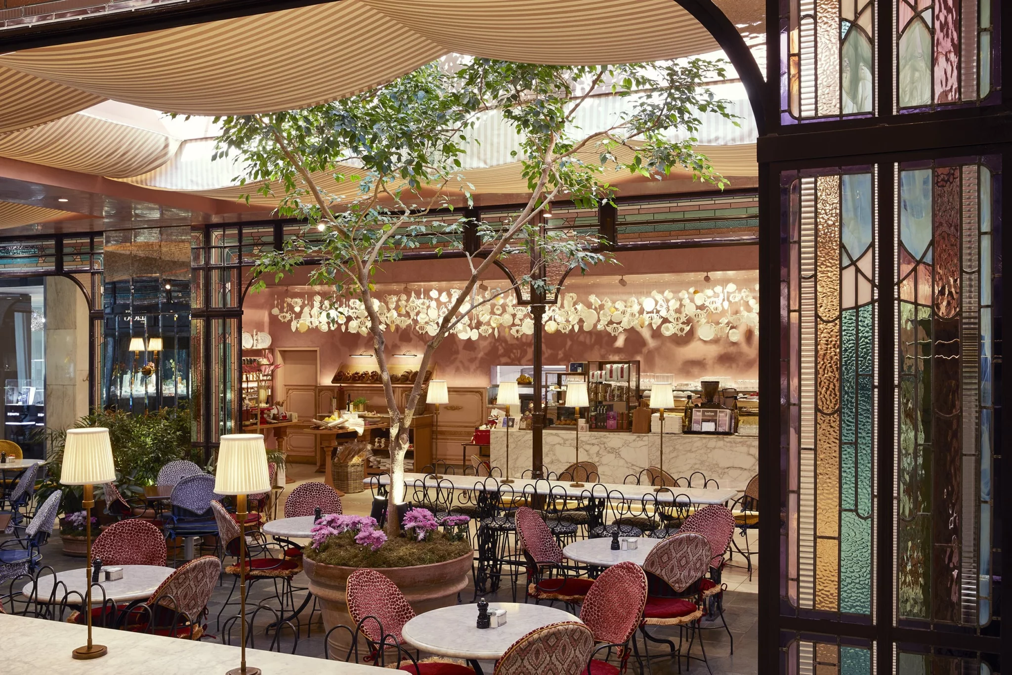 Natasha Sideris: H Ελληνίδα της διεθνούς γαστρονομίας που ανοίγει εστιατόριο και στην Αθήνα