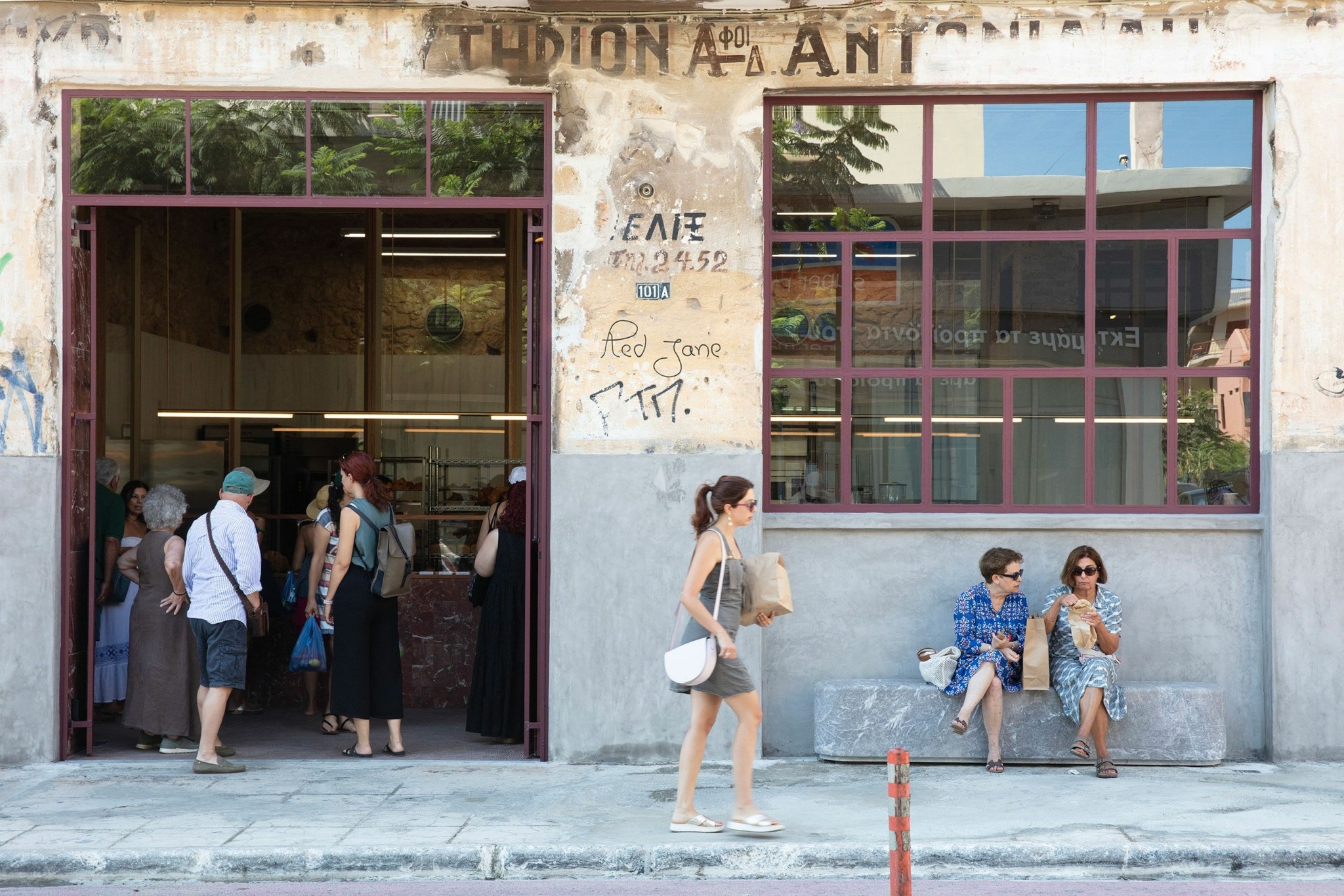 5 κορυφαίου design καταστήματα στην Ελλάδα που μοιάζουν με έργα τέχνης