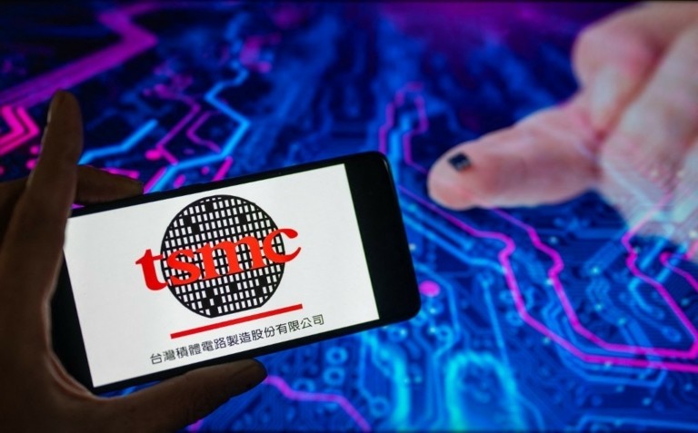 Η κούρσα των κολοσσών: Οι δύο εταιρείες που κατέχουν το 100% των πιο προηγμένων chips του κόσμου