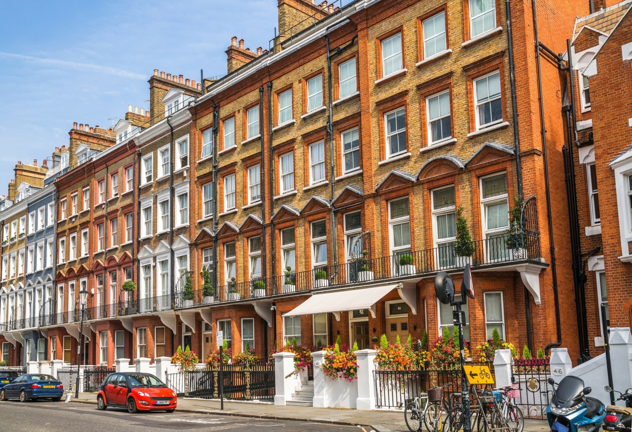 Ξεχάστε το Λονδίνο που ξέρατε: Έσπασε το φράγμα των 9 εκατομμυρίων κατοίκων