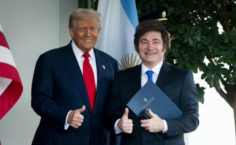 Τραμπ: Αν ο Μιλέι χάσει στις εκλογές, θα σταματήσουμε την οικονομική στήριξη ύψους 20 δισ. δολαρίων