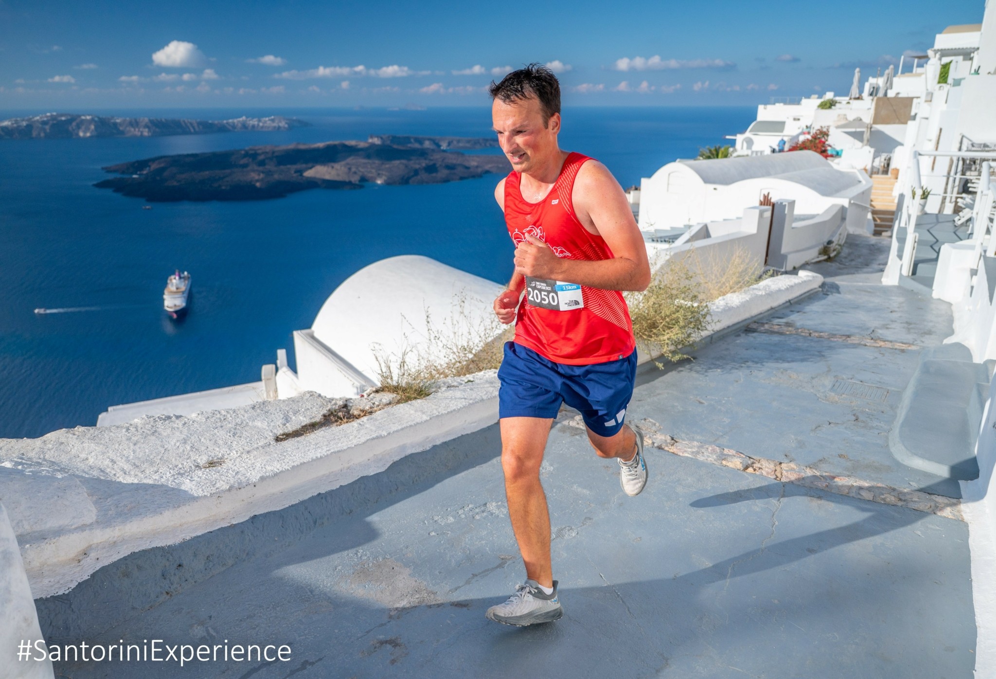 Santorini Experience 2025: Eνας προορισμός για συναρπαστικές εμπειρίες αθλητικού τουρισμού