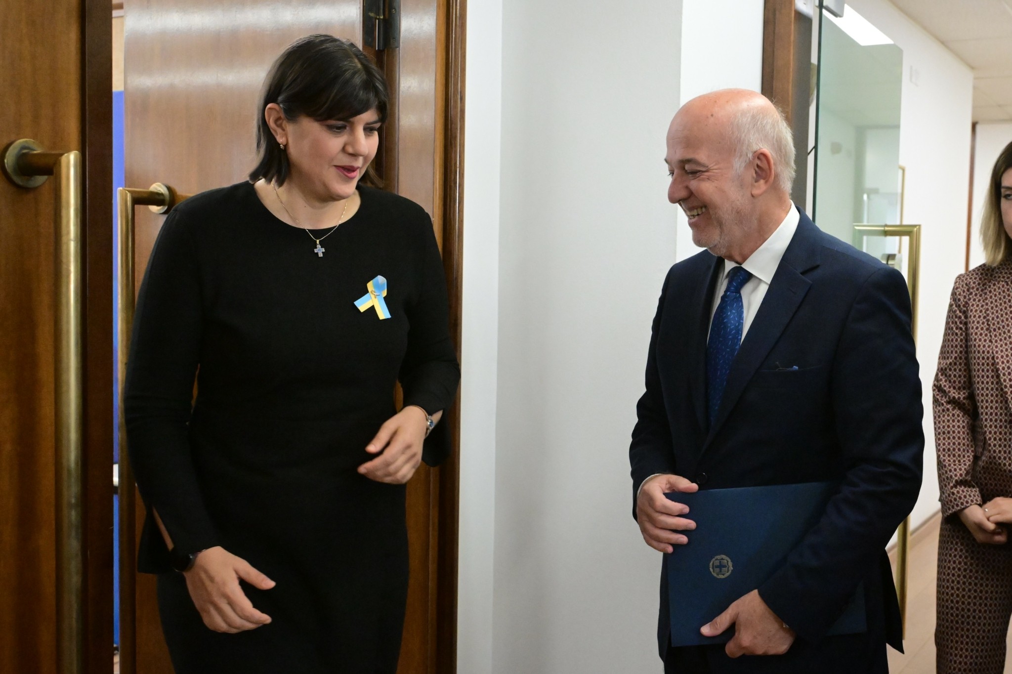 Ολοκληρώθηκε η συνάντηση Λάουρα Κοβέσι με Φλωρίδη και Μπούγα