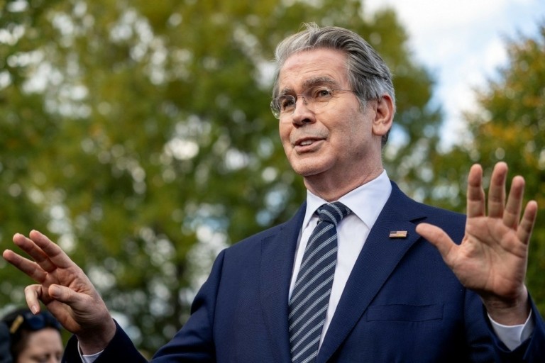 Επιμένει η BofA: Επικρατέστερος διάδοχος του Τζερόμ Πάουελ ο ΥΠΟΙΚ Σκοτ Μπέσεντ