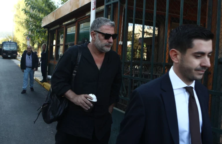 Βασίλης Μπισμπίκης: Ένοχος για το τροχαίο στη Φιλοθέη – Του επιβλήθηκε πρόστιμο 7.000 ευρώ