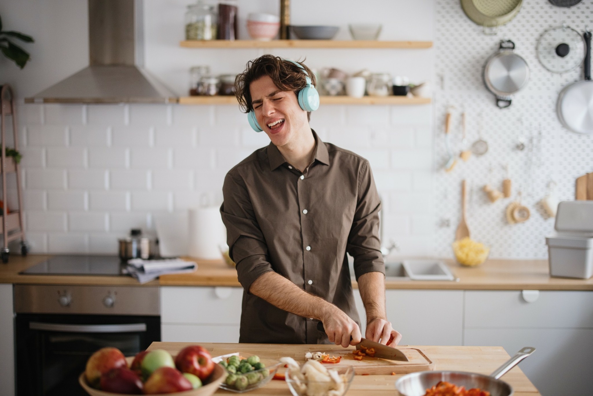 Γεννημένοι μεταξύ 1981 και 1996: Τι θέλουν να μας πουν οι millenials στα social media;