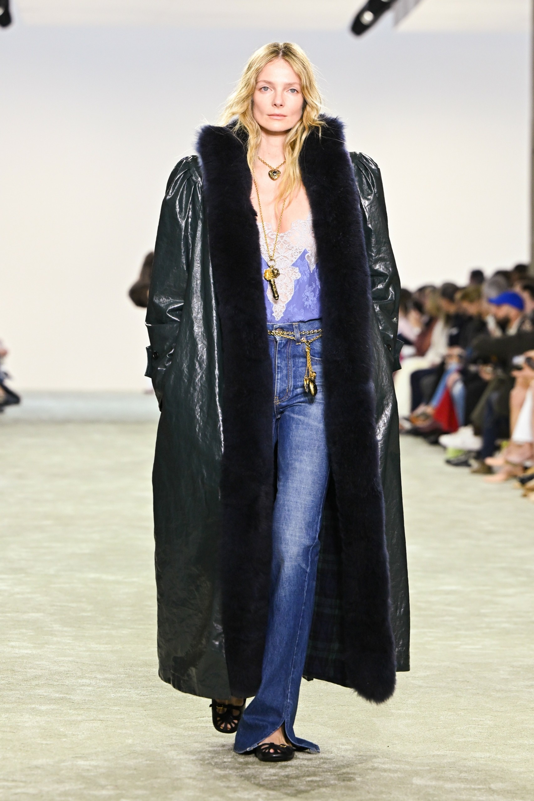 Η νέα μπουτίκ της Chloé στην Αθήνα και οι μεγάλες στιγμές ενός ιστορικού brand