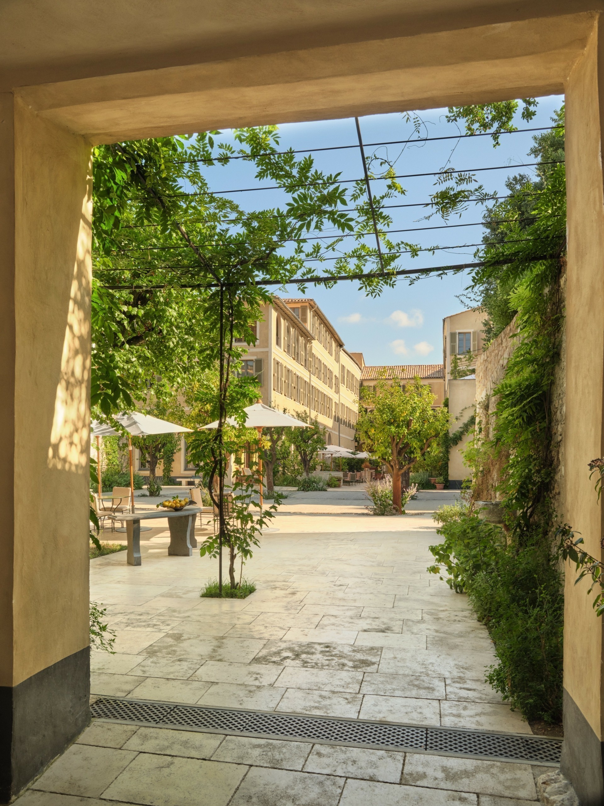 Η ιστορία ενός μοναστηριού που μεταμορφώθηκε σε πολυτελές ξενοδοχείο 5 αστέρων