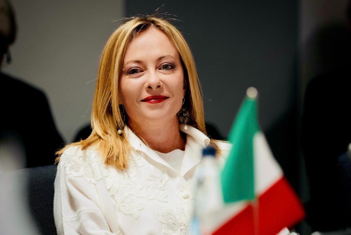 Μελόνι: Να μην παραπονιούνται οι τράπεζες για τον φόρο των 5 δισ. ευρώ | Ειδήσεις για την Οικονομία