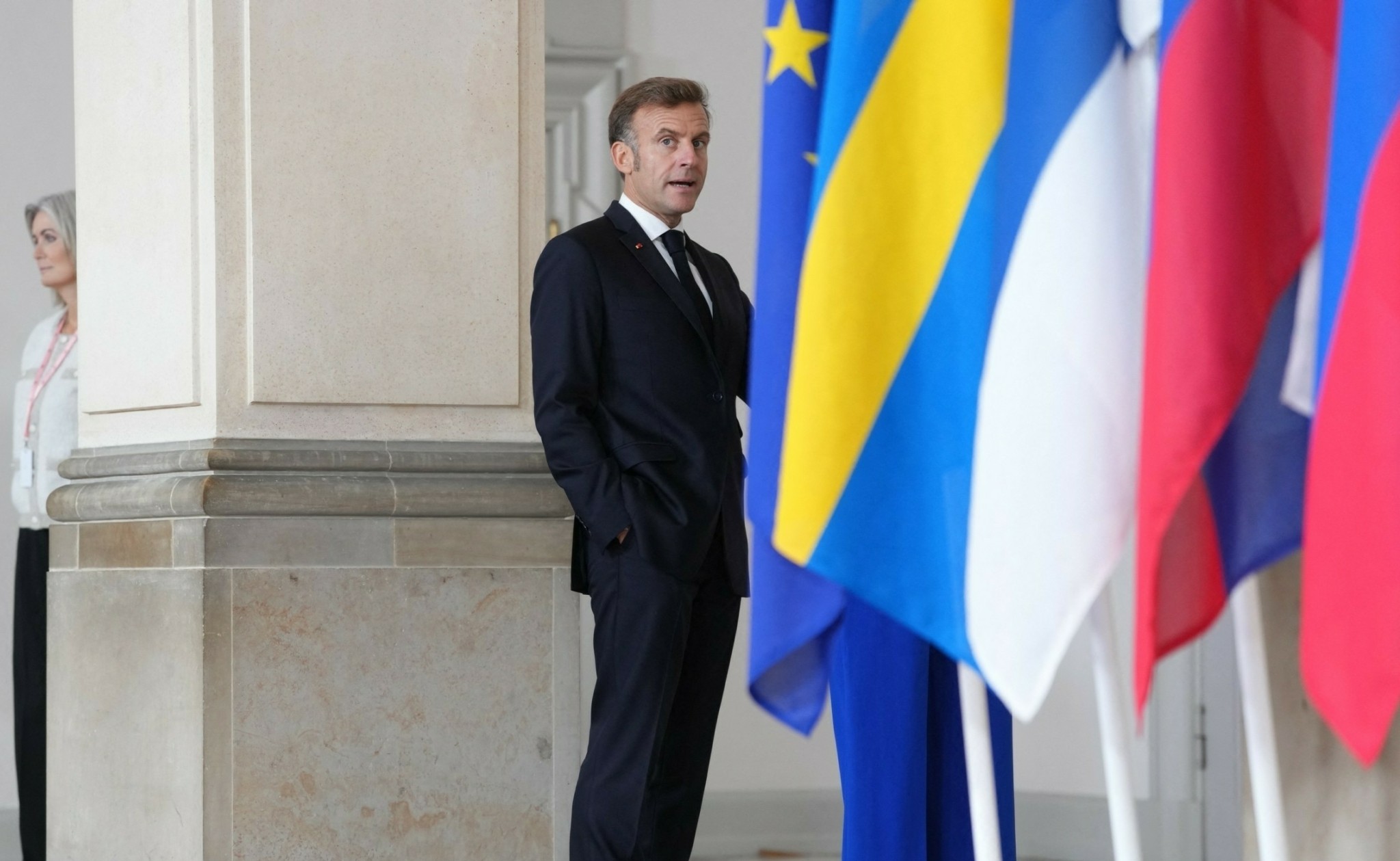 Με την πλάτη στον τοίχο ο Μακρόν: Ψάχνει τον έκτο πρωθυπουργό σε δύο χρόνια