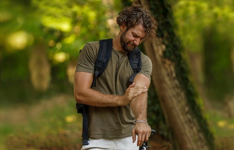 Κουνούπια: Όχι μόνο τσιμπούν, αλλά γνωρίζουν και πολλά… μυστικά μας