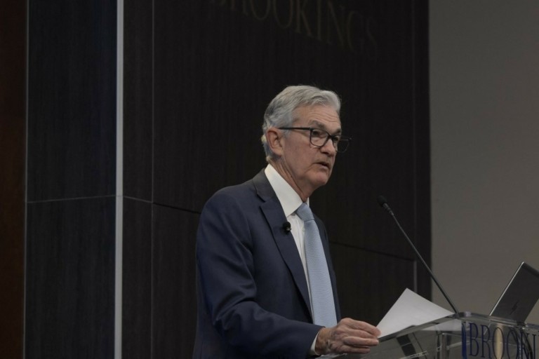 Πάουελ: H Fed βρίσκεται σε κρίσιμη καμπή – Κοντά στο τέλος της ποσοτικής σύσφιγξης