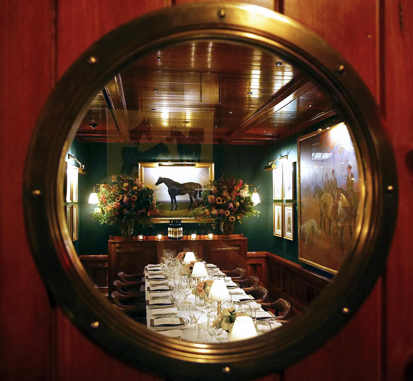 Ralph Lauren: Η δυναμική επιστροφή του brand στις νεότερες γενιές